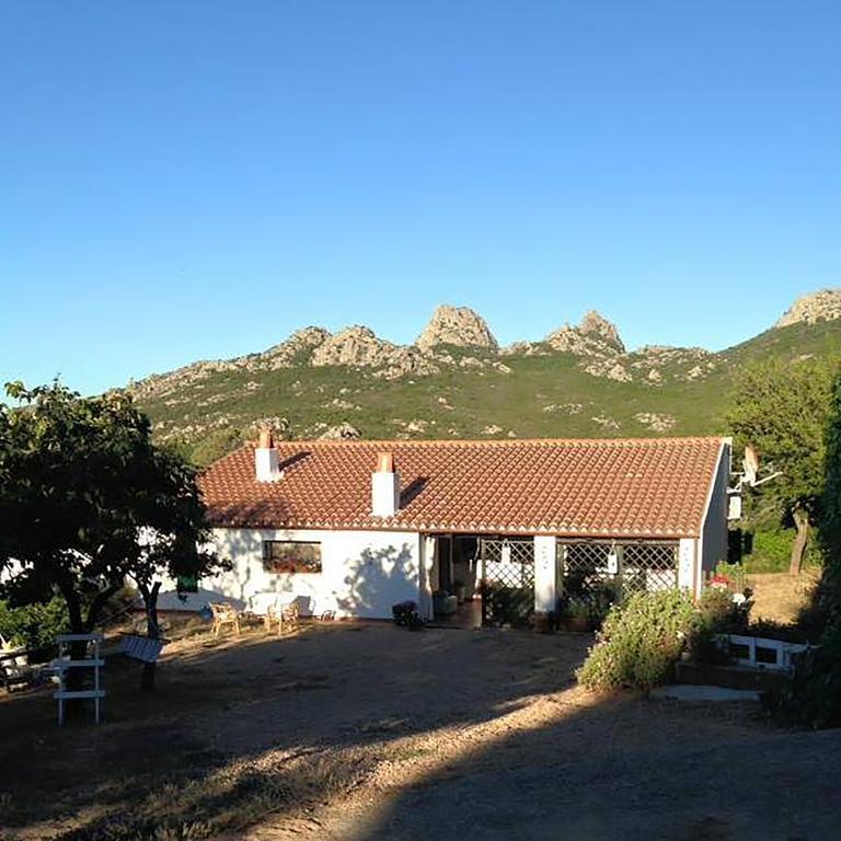 B&B La Tasgia Aggius Exterior photo